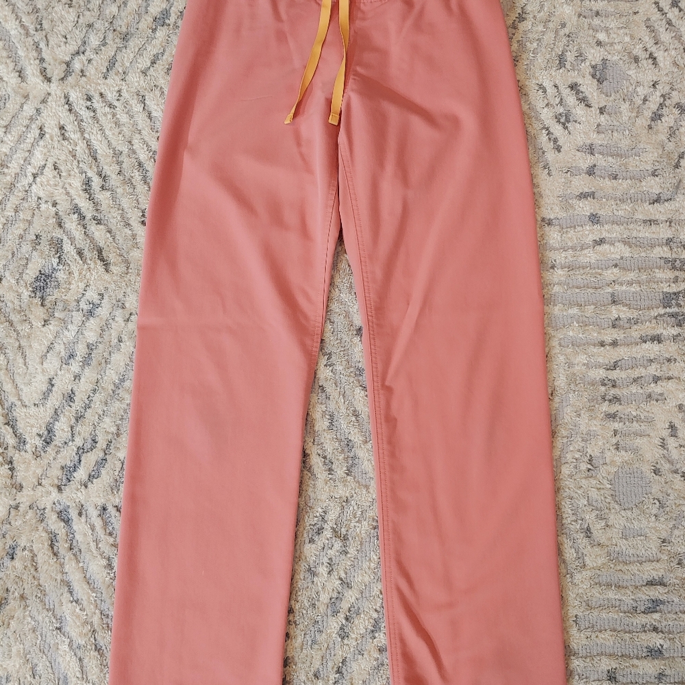 Figs livingston pants coral